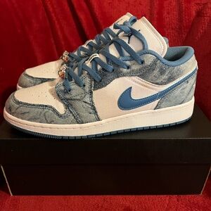 Jordan 1 Low Washed Denim